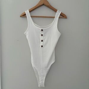 NWOT White Ribbed Bodysuit Sz Small